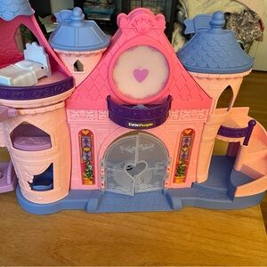 Little People Disney Princess Castle & Princesses